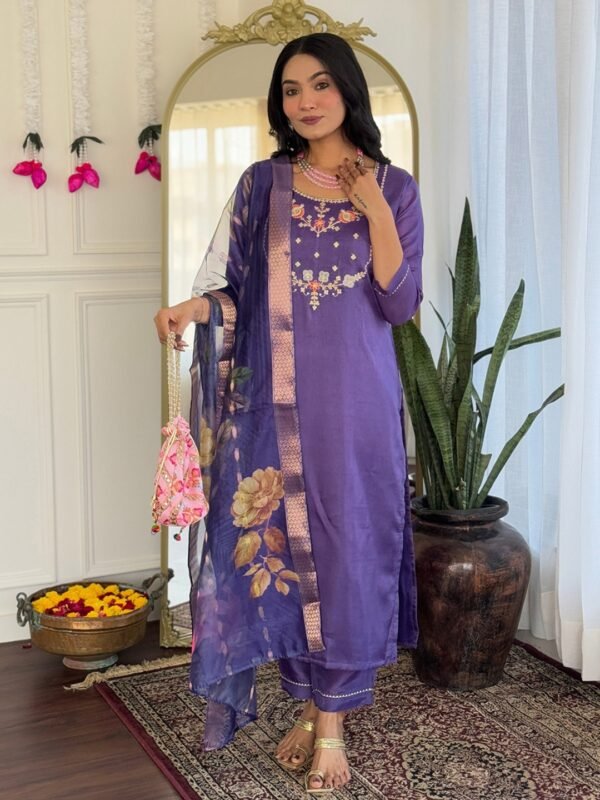 Viscose Embroidered Kurta Set