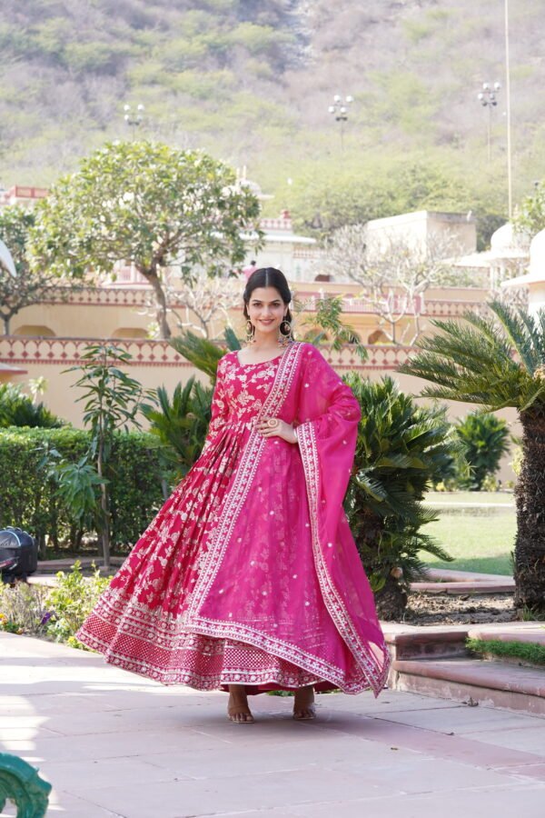 Viscose Jacquard Gown with Russian Silk Dupatta