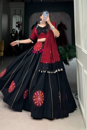 Nargis Nikhaar Lehenga Choli
