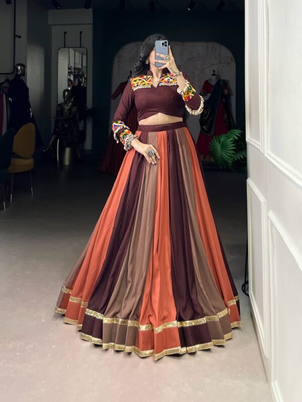 Jashn Jhalak Lehenga Choli - Image 6